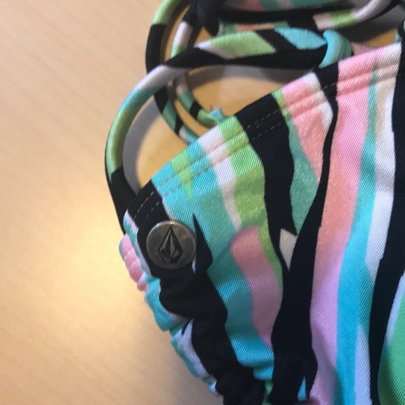 Volcom bikini top - Picture 3 of 3